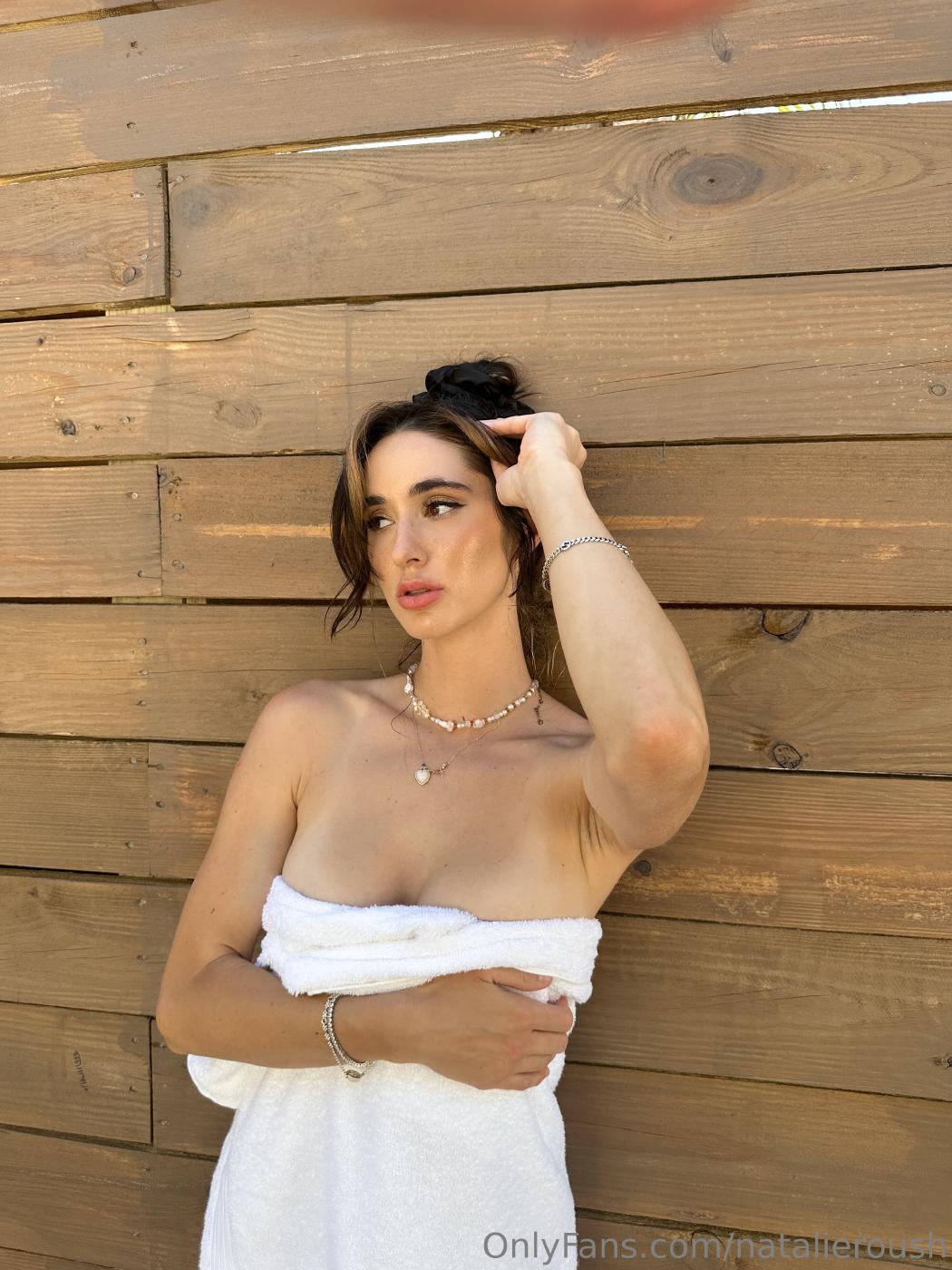 Natalie Roush Teases In Bath Towel Onlyfans Set Leaked