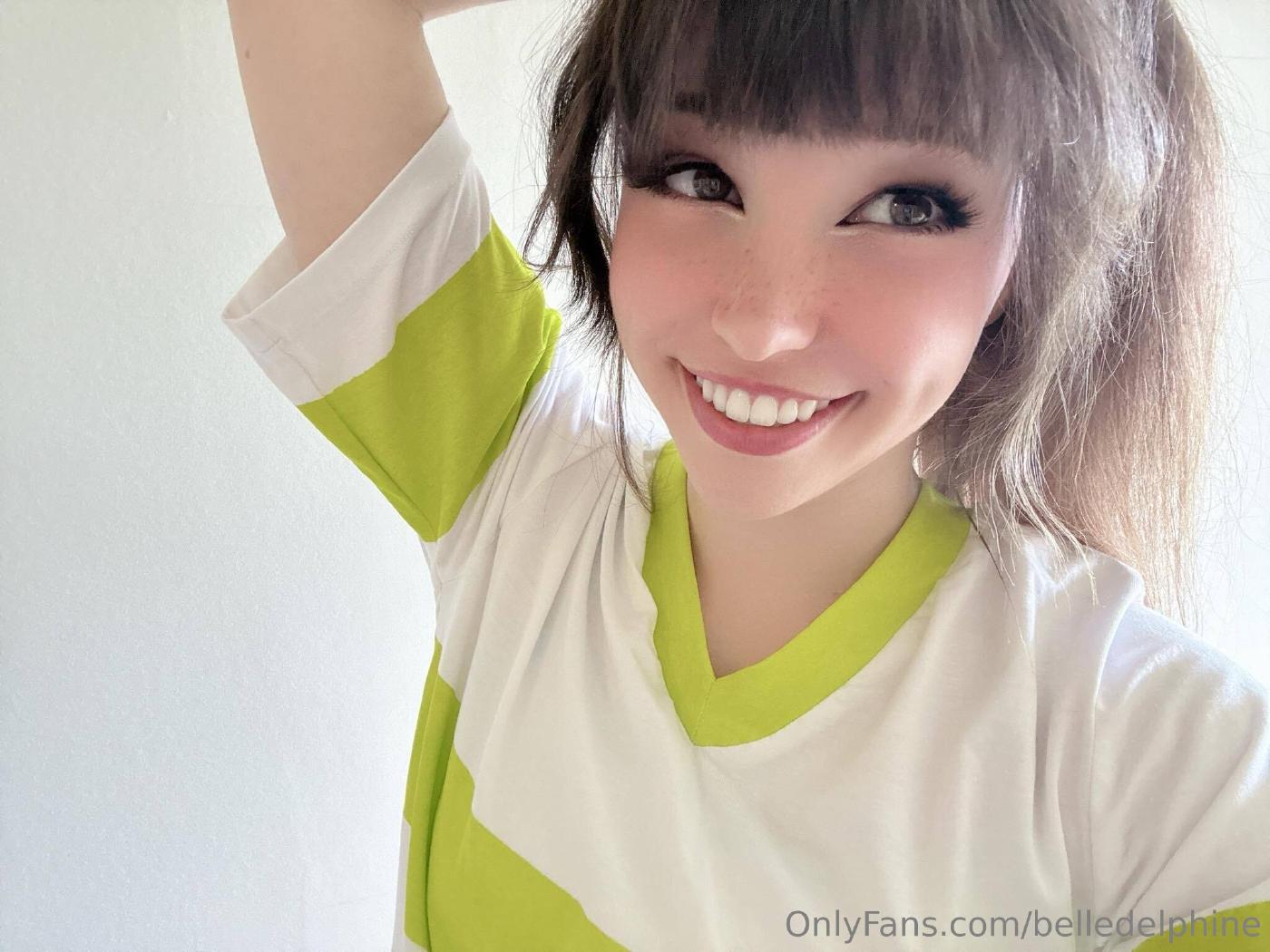 Belle Delphine Chihiro Cosplay Outdoor Onlyfans Set Leaked