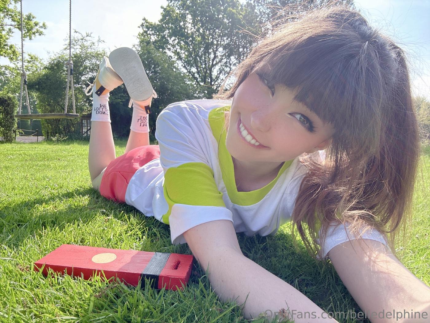 Belle Delphine Chihiro Cosplay Outdoor Onlyfans Set Leaked