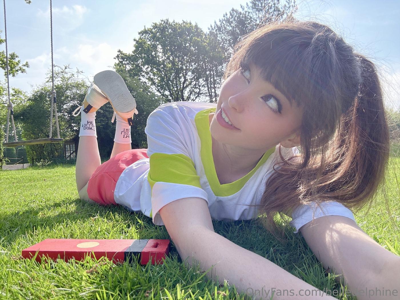 Belle Delphine Chihiro Cosplay Outdoor Onlyfans Set Leaked