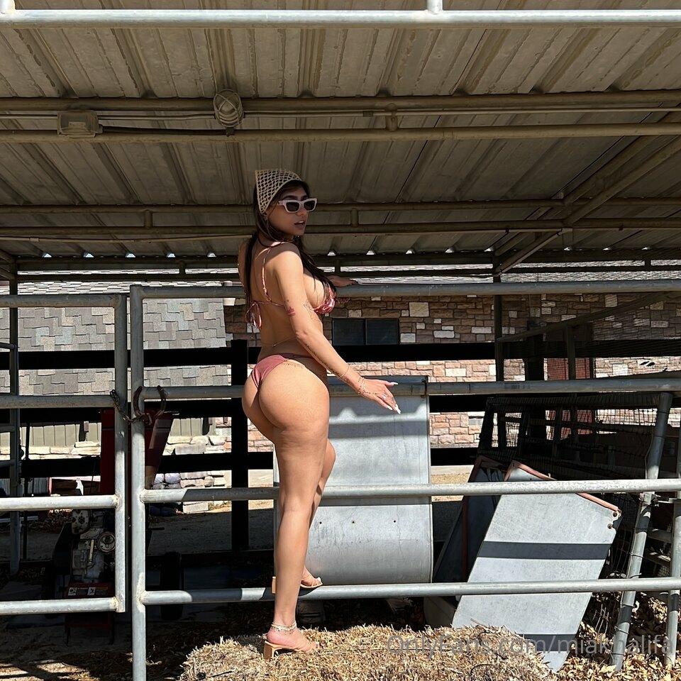 Mia Khalifa Bikini Strip Outdoor Farm OnlyFans Set Leaked