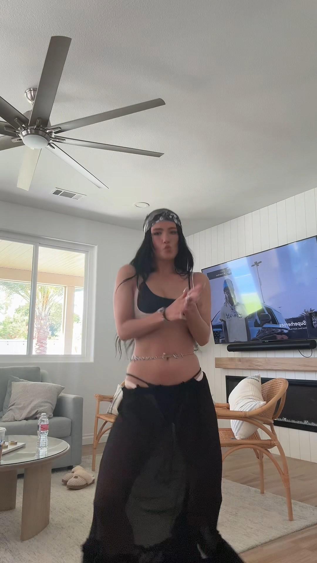 Charli D’Amelio Coachella Fit 2024 TikTok Video Leaked