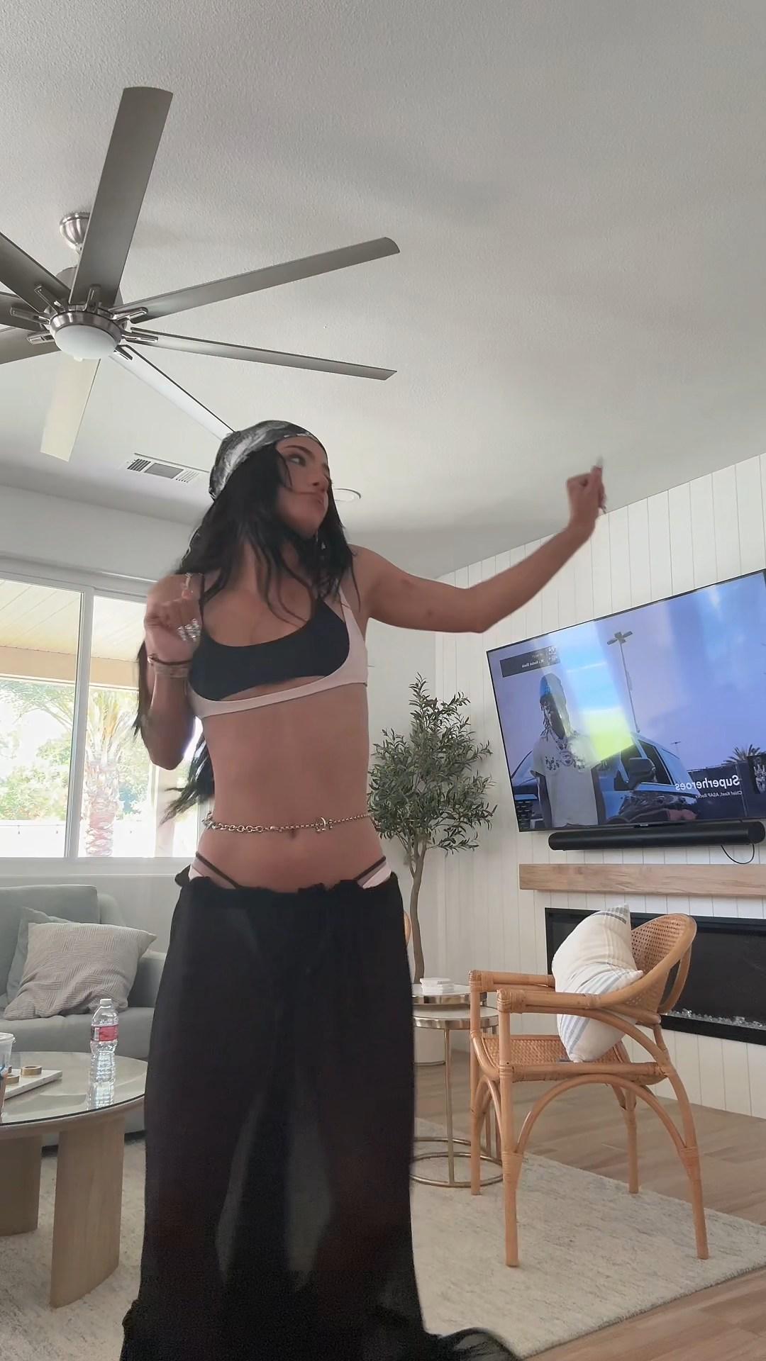 Charli D’Amelio Coachella Fit 2024 TikTok Video Leaked