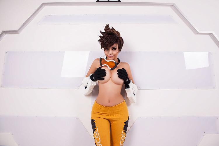 Kalinka Fox Overwatch Tracer Cosplay OnlyFans Set Leaked