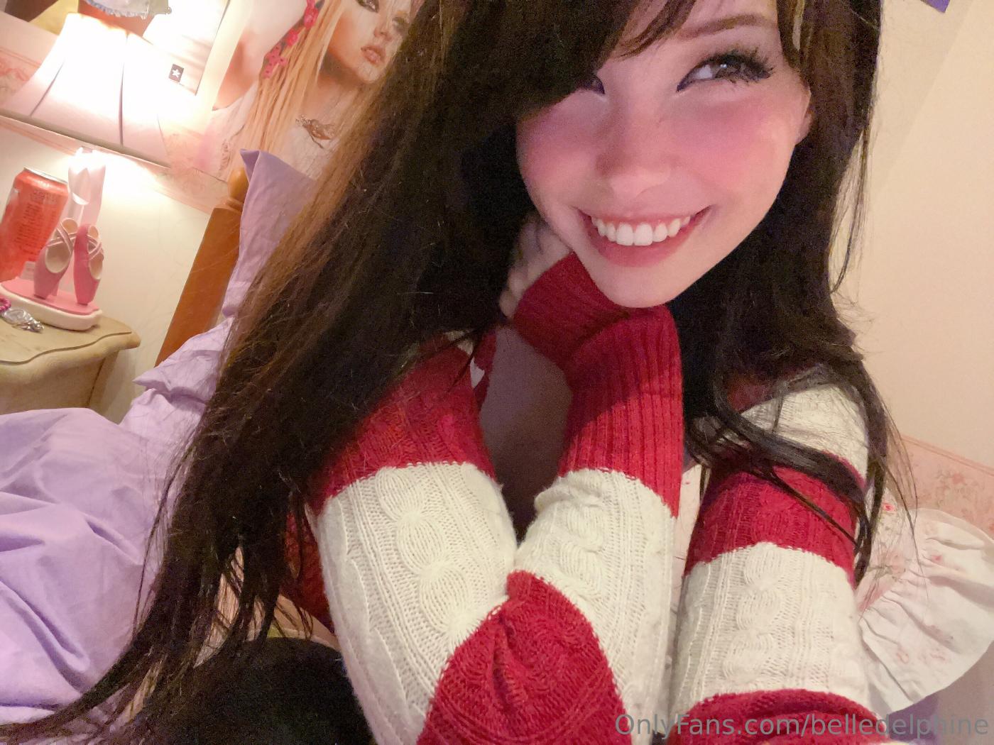 Belle Delphine Casual Bedroom Selfies Onlyfans Set Leaked