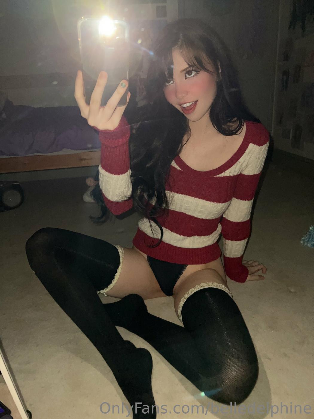 Belle Delphine Casual Bedroom Selfies Onlyfans Set Leaked