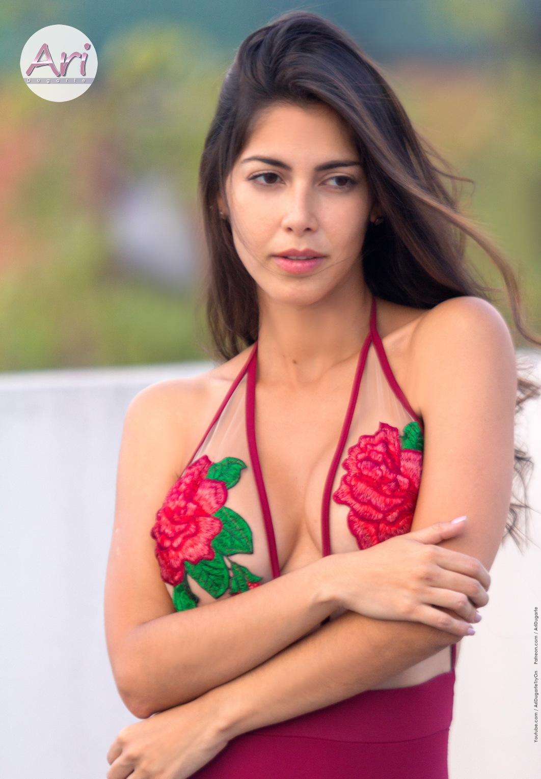 Ari Dugarte One-Piece Swimsuit Shoot Patreon Set Leaked