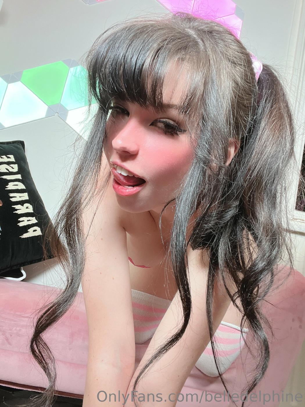 Belle Delphine Bubble Chair Kisses Nude Set Leaked