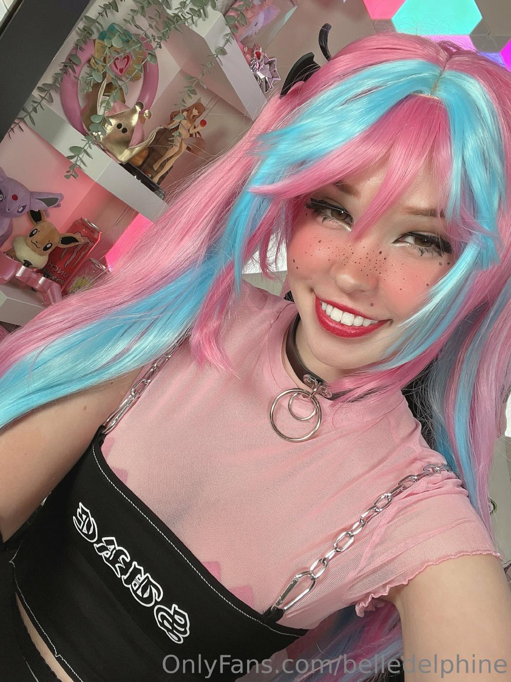 Belle Delphine Bubble Gum Emo Nude Onlyfans Set Leaked