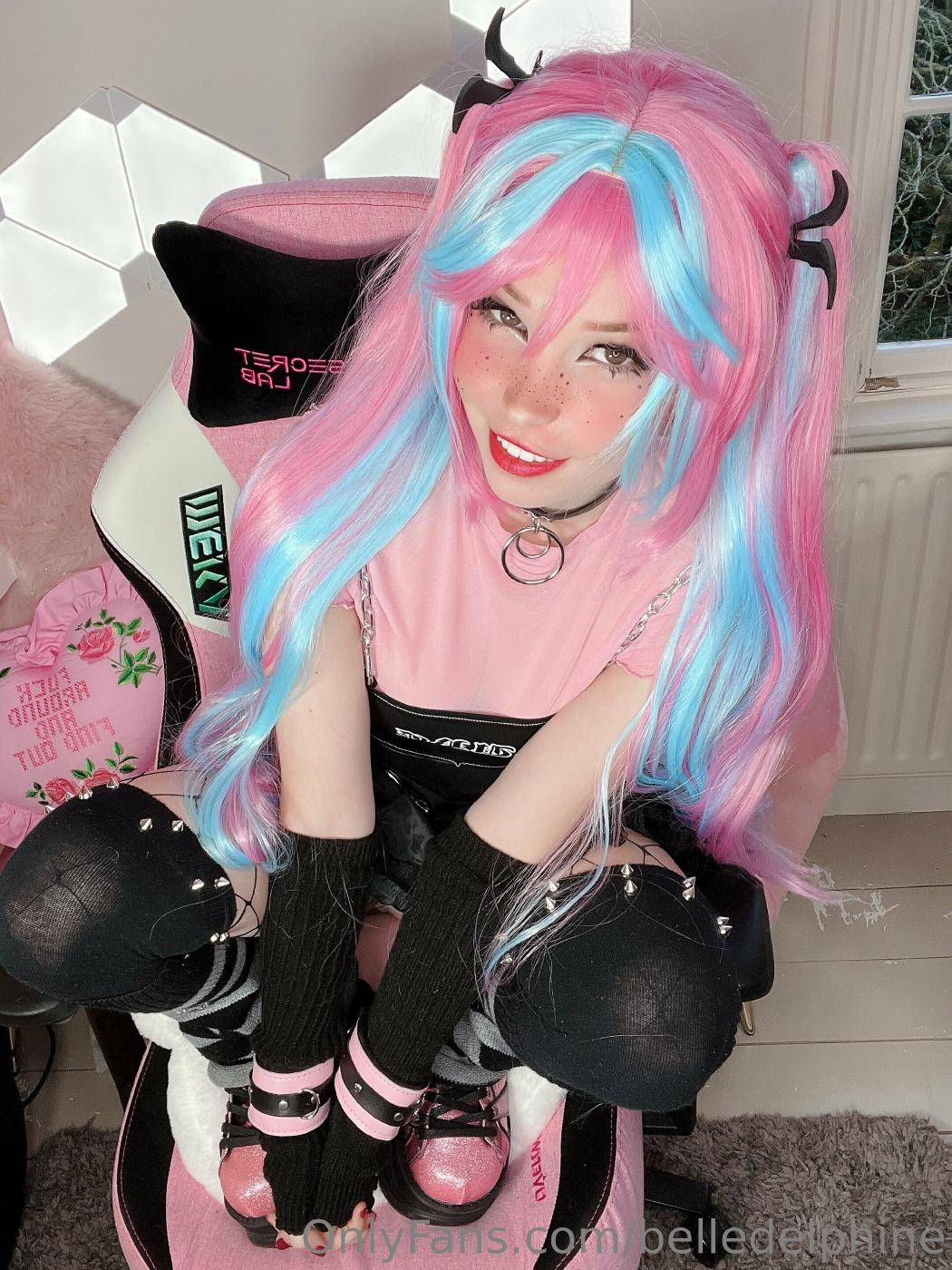 Belle Delphine Bubble Gum Emo Nude Onlyfans Set Leaked