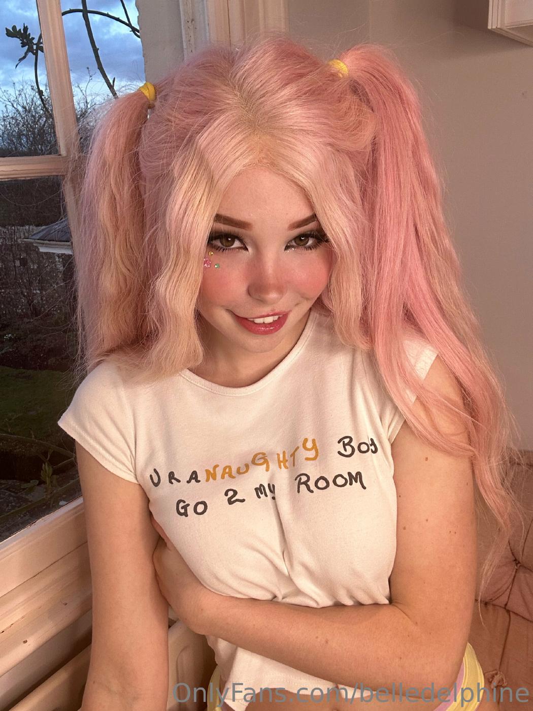 Belle Delphine Naughty Wet T-Shirt Onlyfans Video Leaked