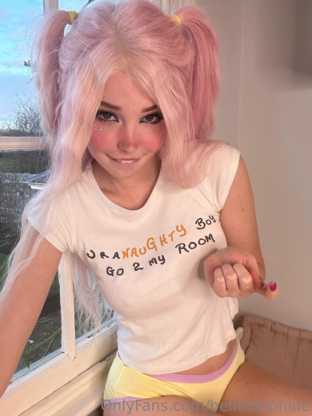 Belle Delphine Naughty Wet T-Shirt Onlyfans Video Leaked