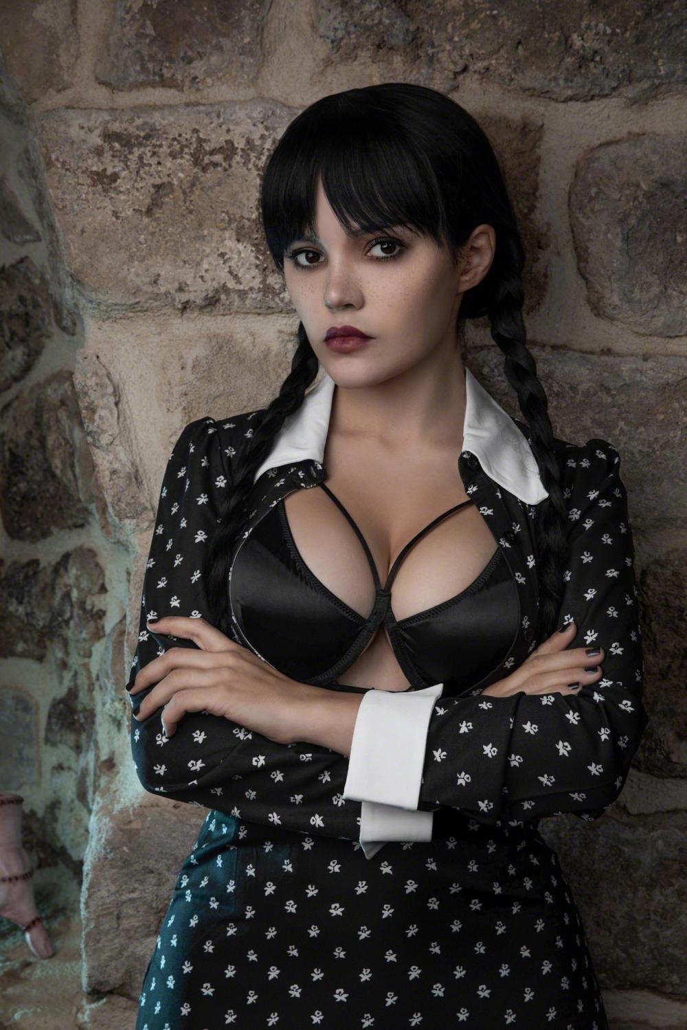 Kalinka Fox Wednesday Addams Cosplay Patreon Nudes Leaked