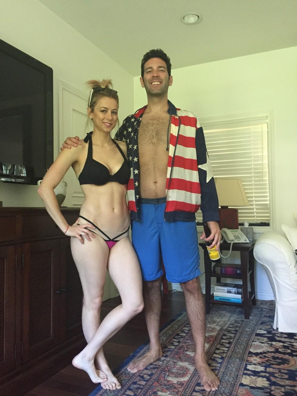 Iliza Shlesinger Sexy Black Bikini Selfies Set Leaked