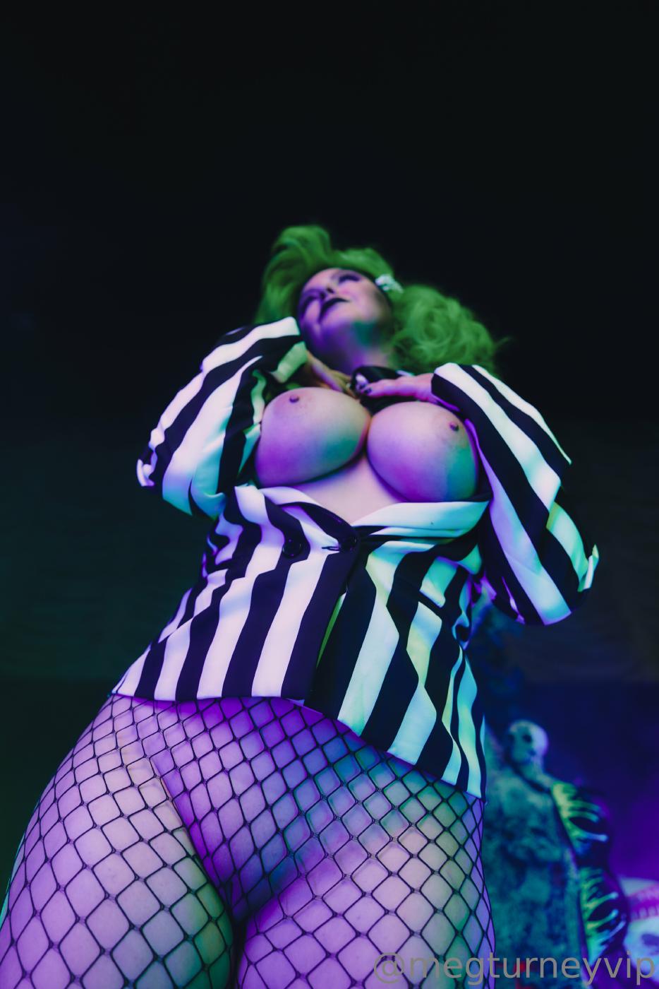 Meg Turney Beetlejuice Cosplay Onlyfans Set Leaked