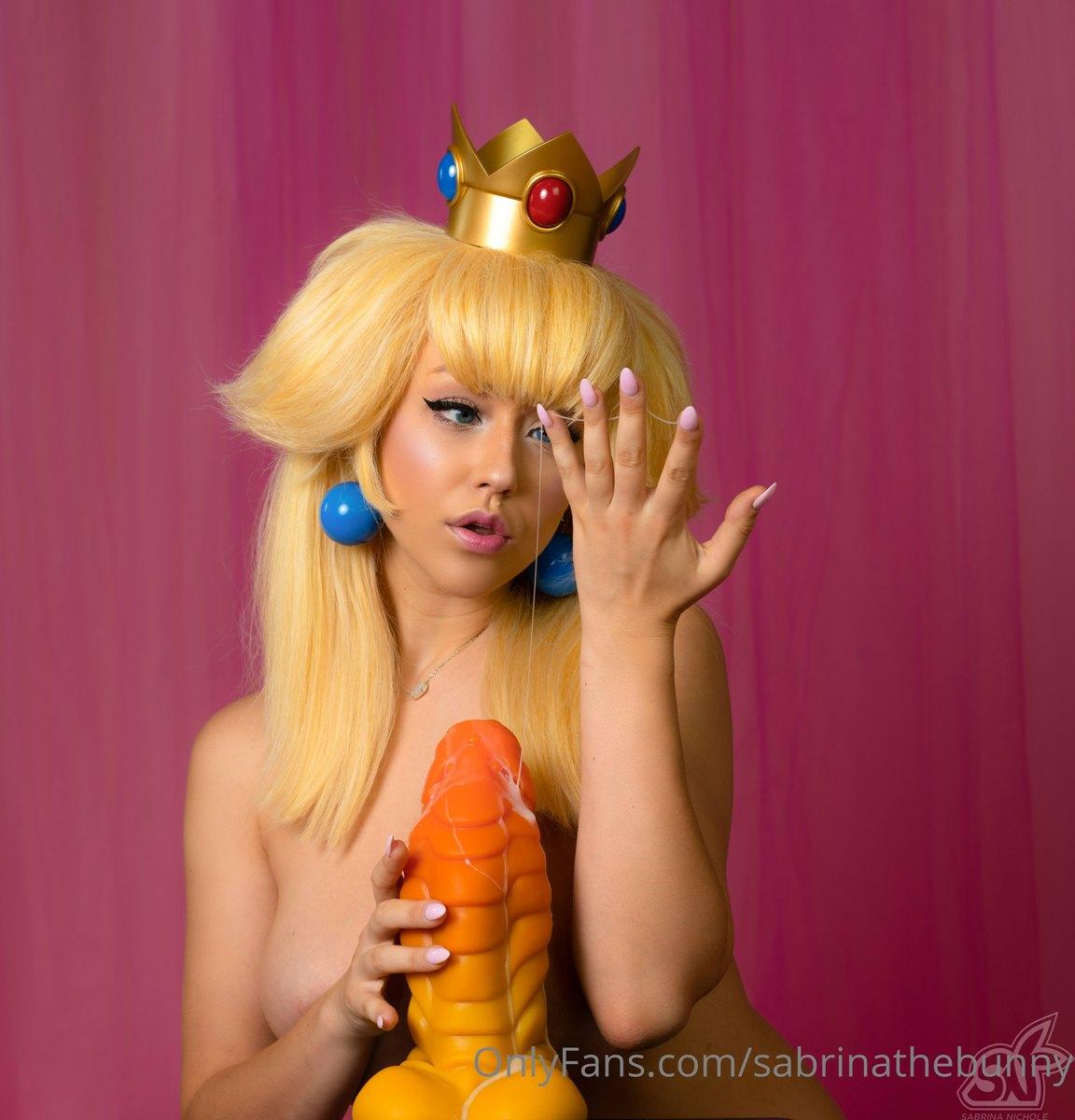 Sabrina Nichole Princess Peach Cosplay OnlyFans Set Leaked