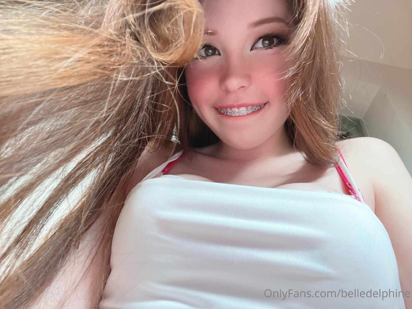 Belle Delphine 2022 First Post Back Onlyfans Set Leaked