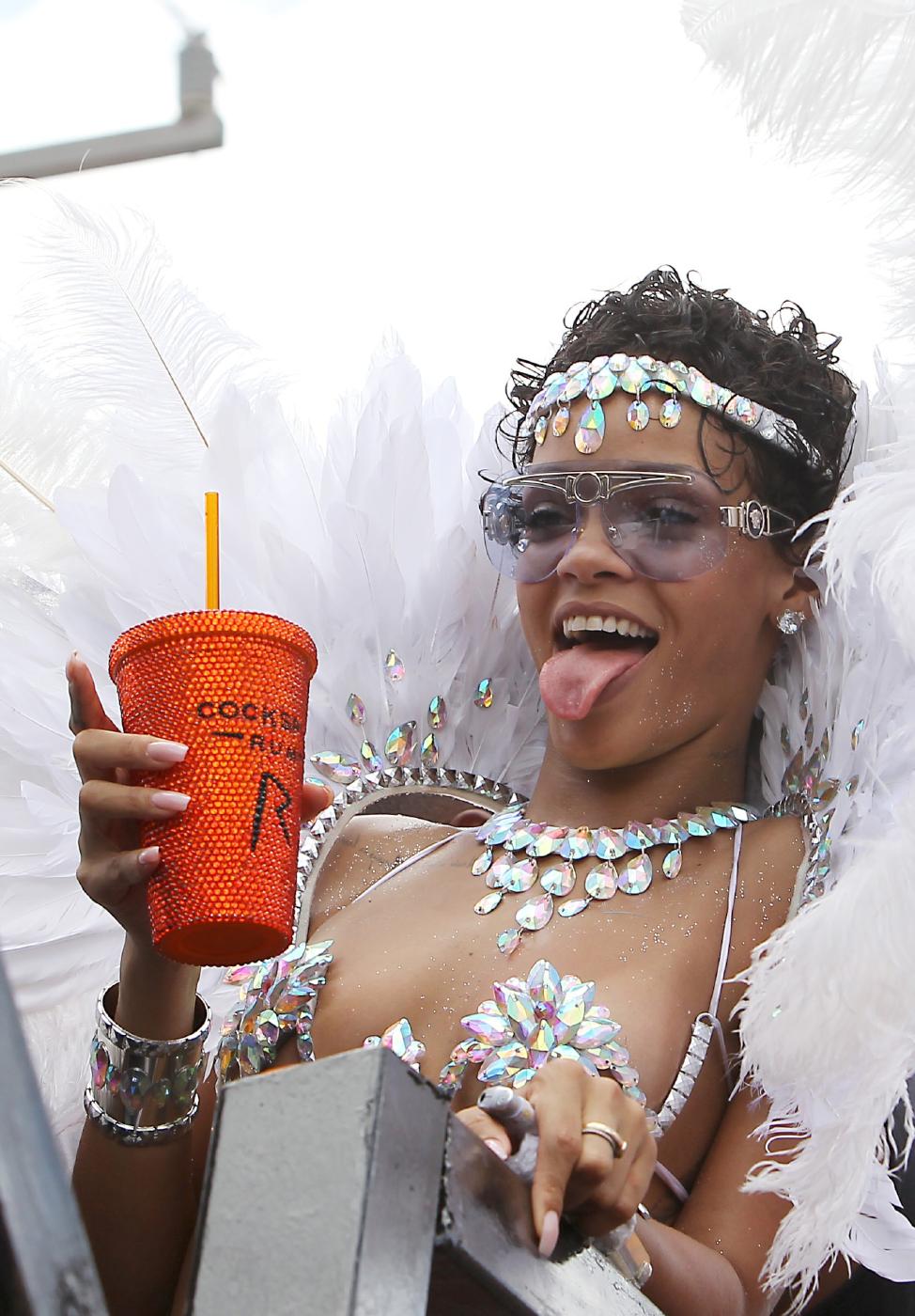 Rihanna Nipple Slip Barbados Festival Photos Leaked