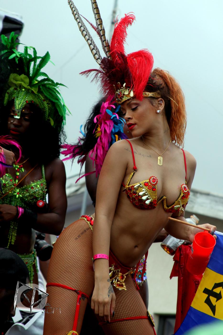 Rihanna Bikini Tease Barbados Festival Photos Leaked