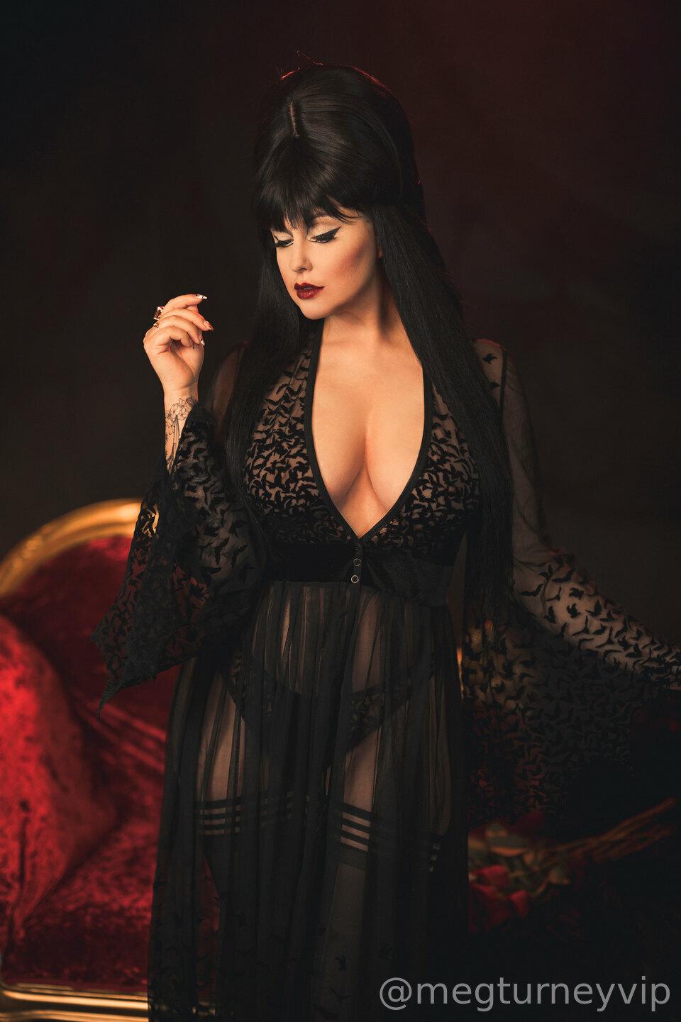 Meg Turney Nude Elvira Cosplay Onlyfans Video Leaked