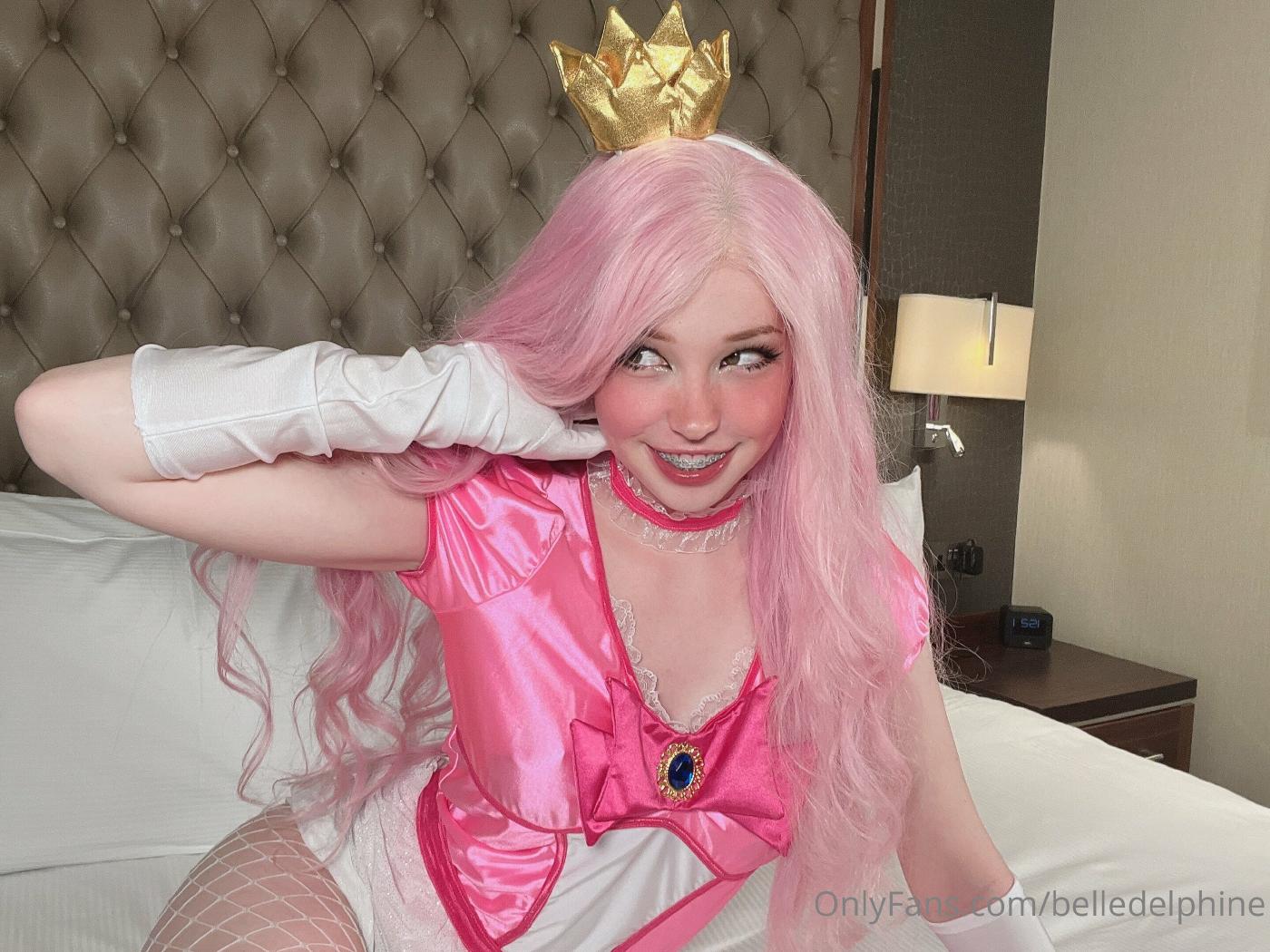 Belle Delphine Princess Peach Outfit Onlyfans Set Leaked