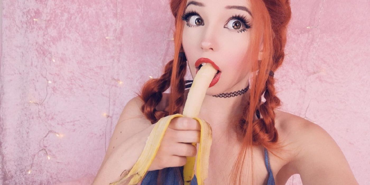 Belle Delphine Banana Selfie Set Onlyfans Photoshoot Leaked