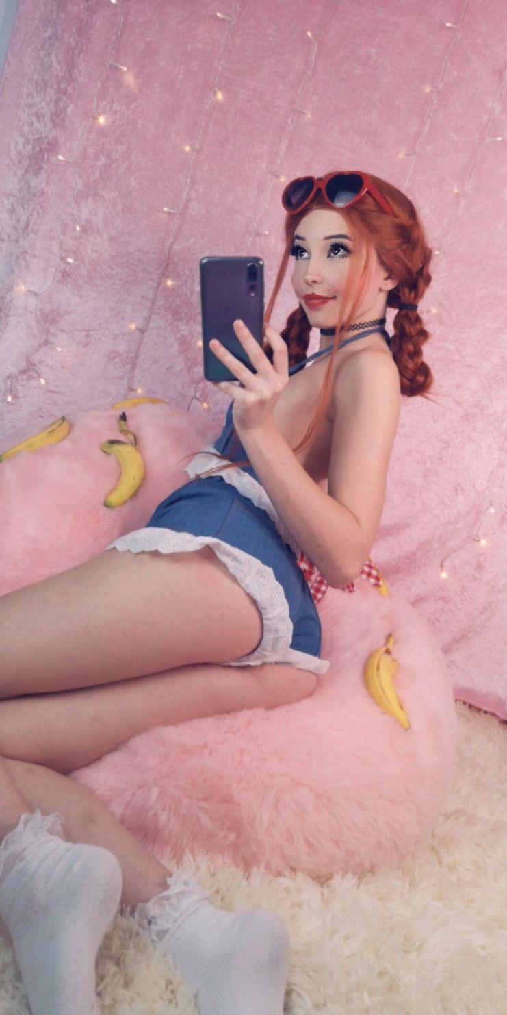 Belle Delphine Banana Selfie Set Onlyfans Photoshoot Leaked