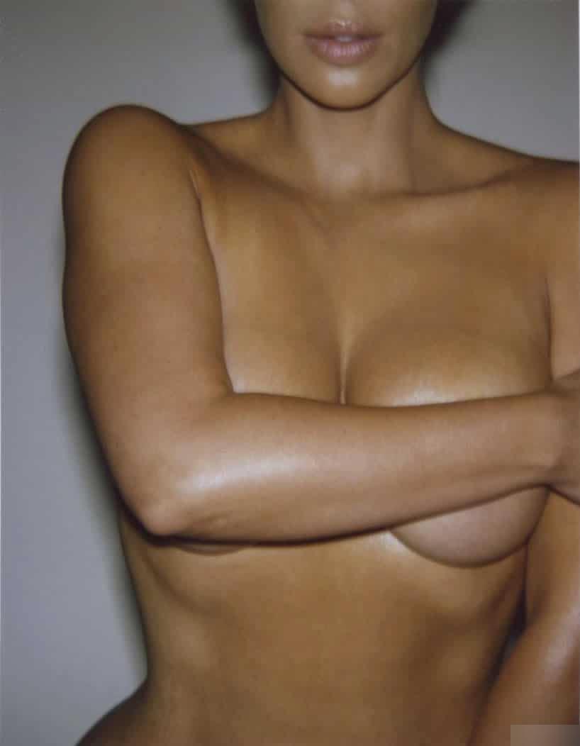 Kim Kardashian Naked Body Paint Set Leaked