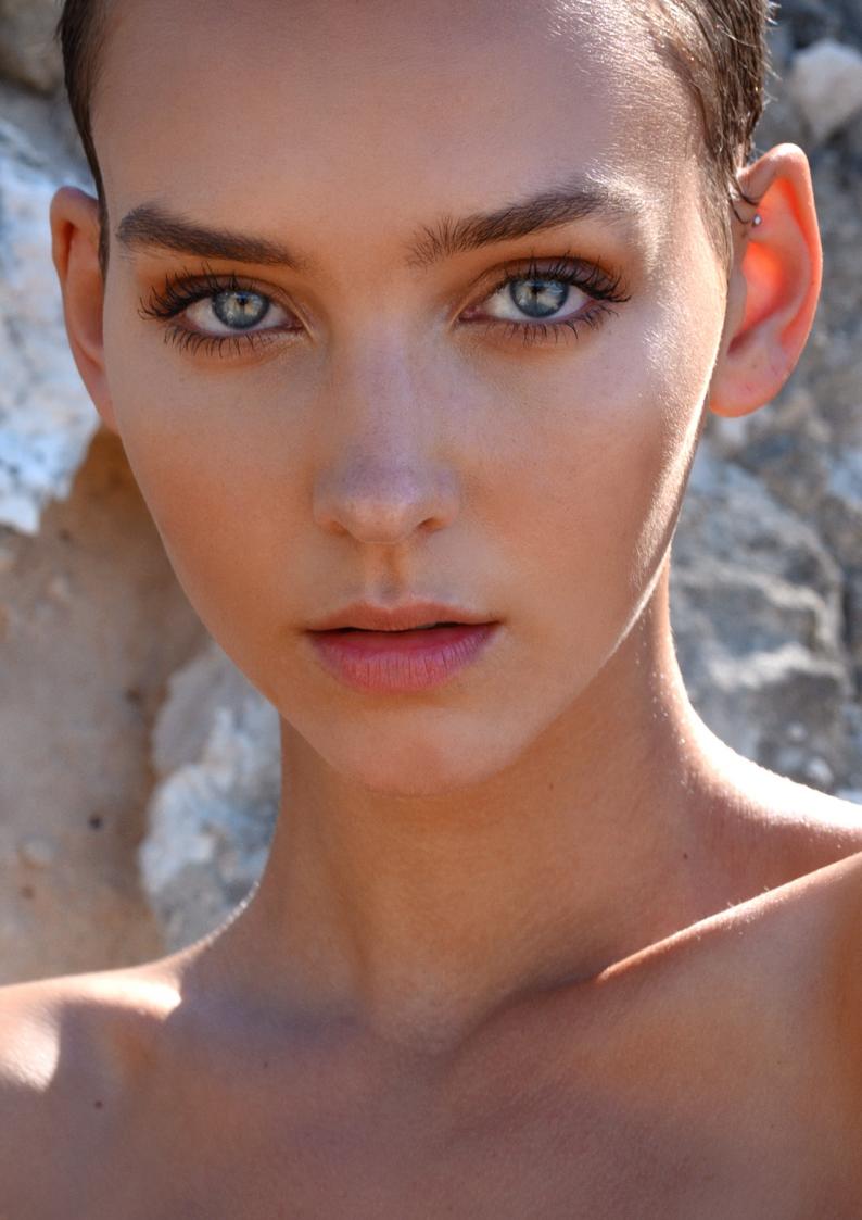 Rachel Cook Nude Field Modeling Patreon Set Leaked