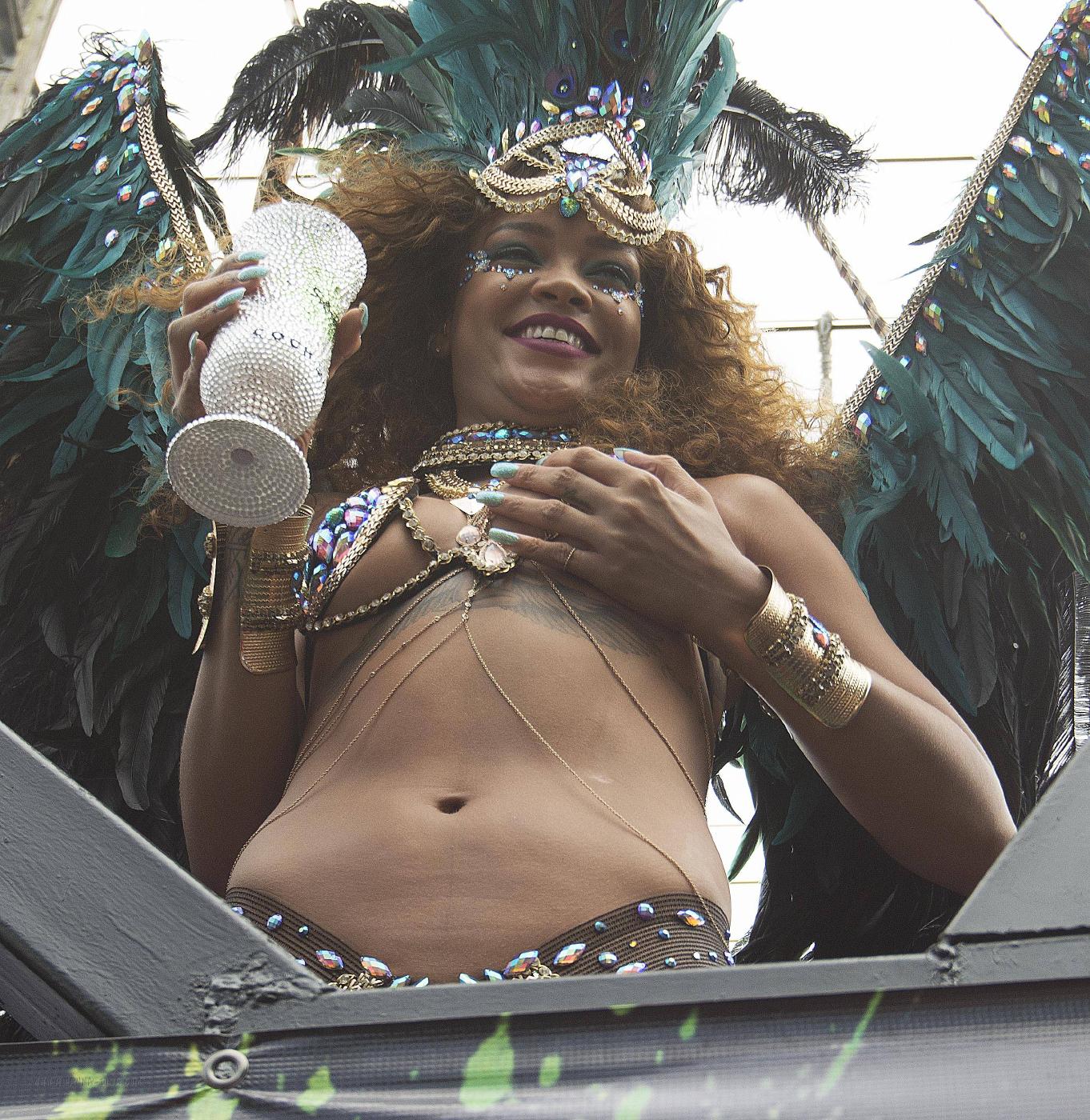 Rihanna Nip Slip Public Bikini Festival Photos Leaked