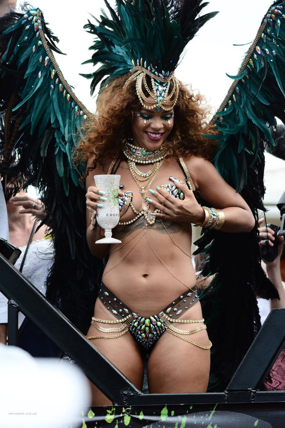 Rihanna Nip Slip Public Bikini Festival Photos Leaked