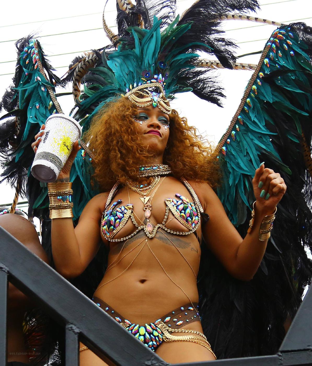 Rihanna Nip Slip Public Bikini Festival Photos Leaked