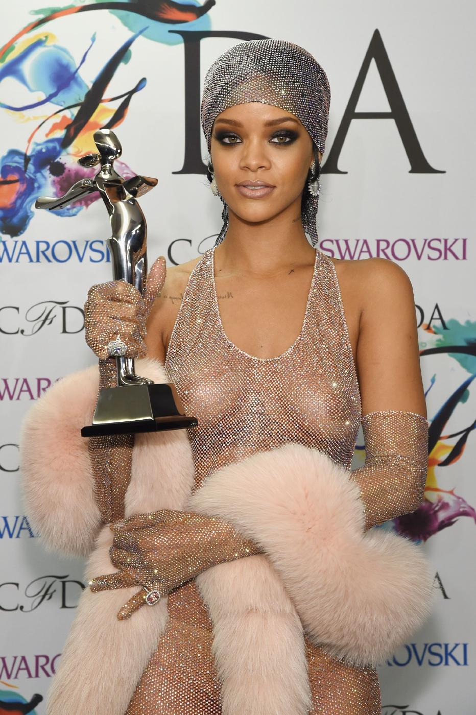 Rihanna Nude Sheer Sequin Dress Big Tits Leaked