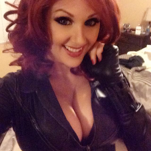 Angie Griffin Nude Supergirl Cosplay leaked!