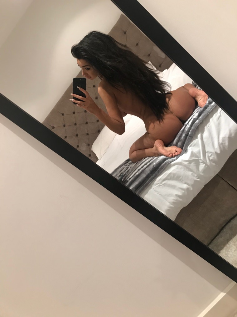 Chloe Khan Nude & Sex Tape Leaked!