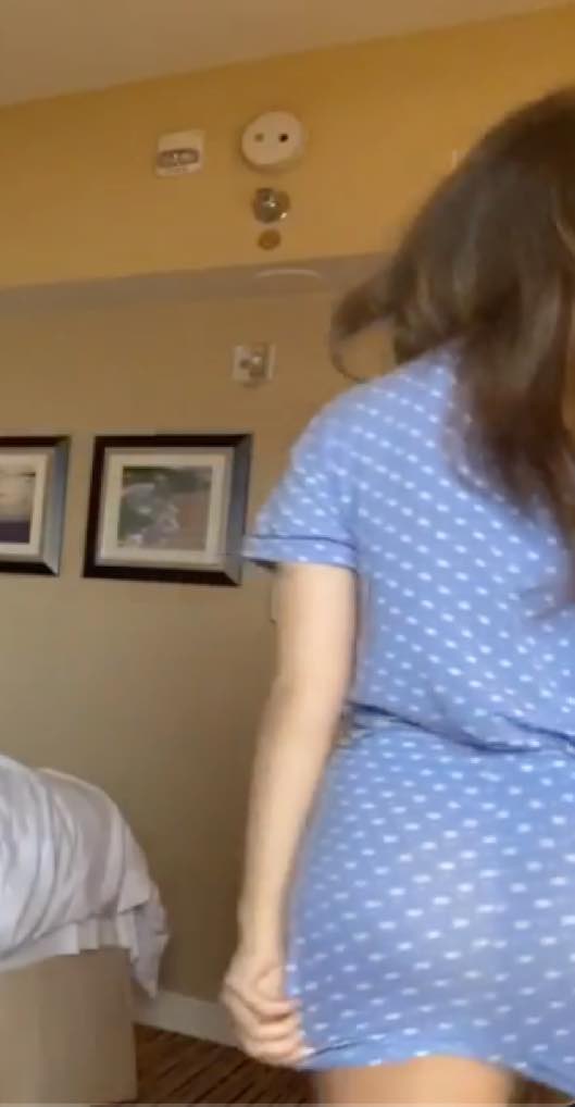 Pokimane Nude Twitch Streamer Leaked!