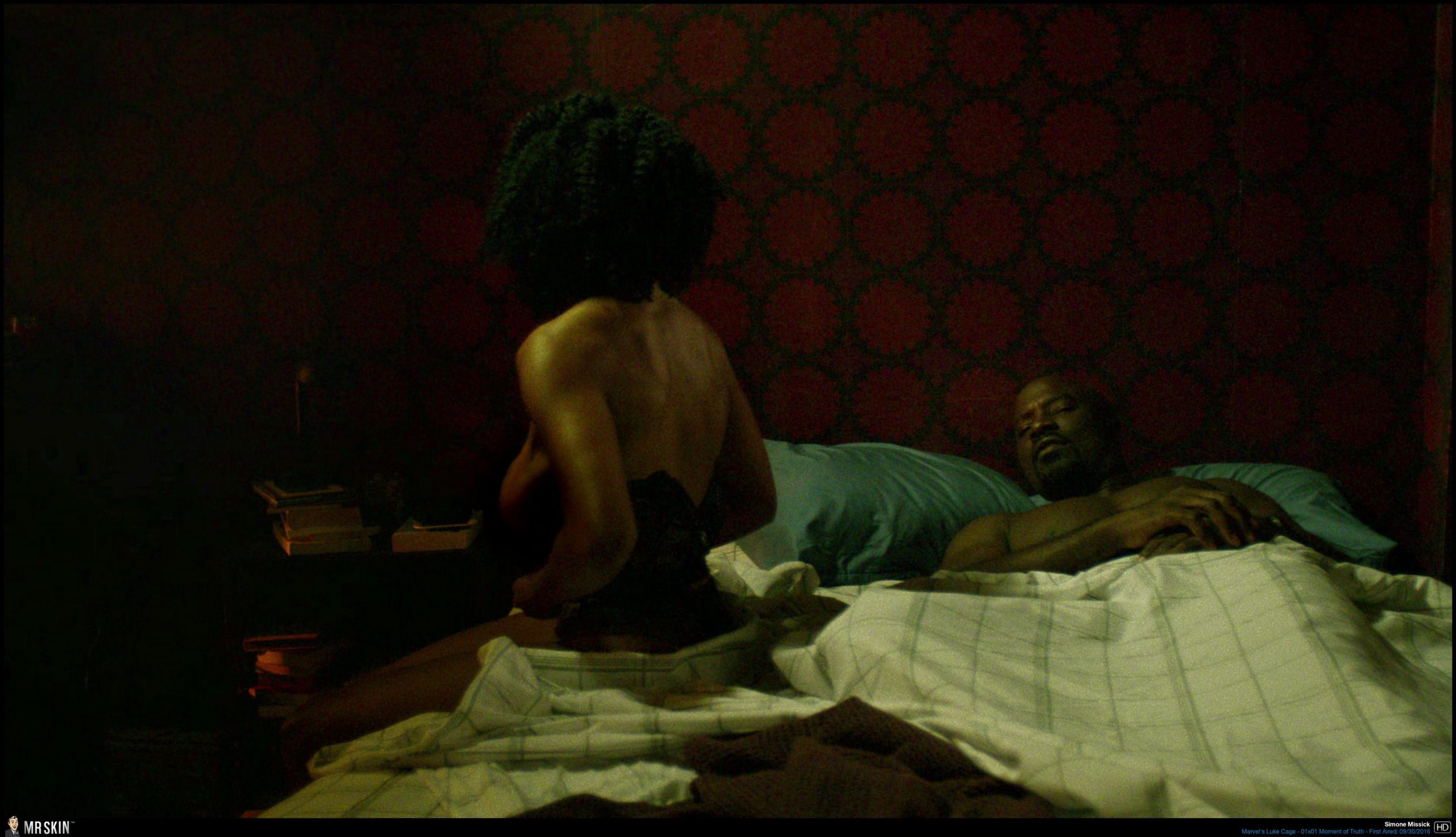 Simone Missick Nude & Sex Tape Video Leaked!