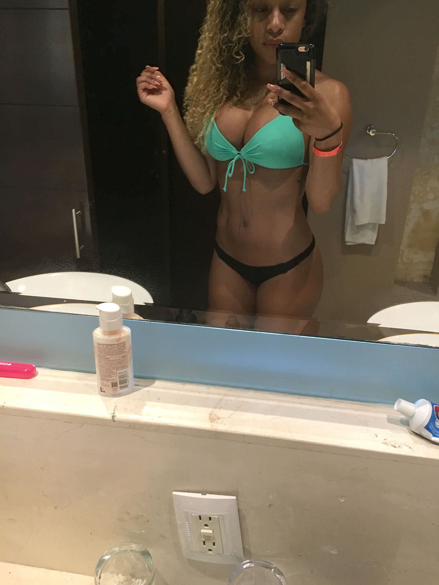 JoJo Offerman Nudes And Sex Tape Leaked!