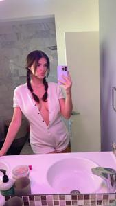 KittyPlays Sexy Teddy Bear Outfit Selfies Fansly Set Leaked