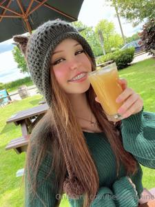 Belle Delphine Pub Lunch Onlyfans Photos Leaked