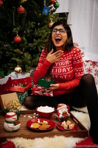 Mia Khalifa Xmas Lingerie Onlyfans Set Leaked