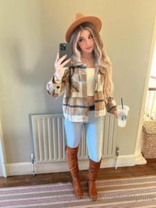 Belle Delphine Cowgirl Outfit Onlyfans Leaked Photos