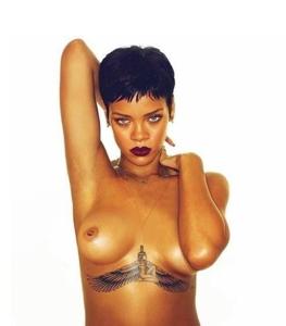 Rihanna Nude Topless Photoshoot Photos Leaked